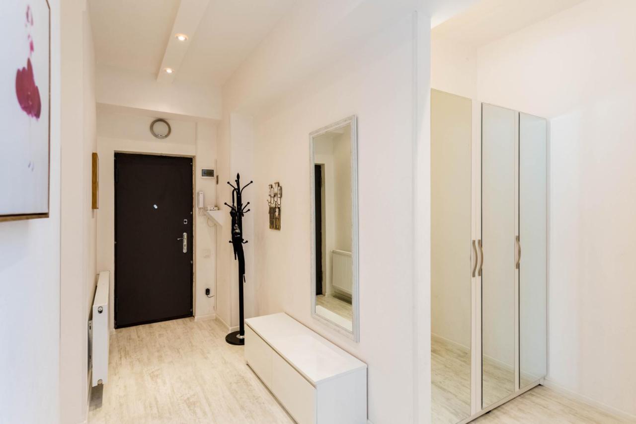 Lovely 2 Bedroom Flat Tiflis Dış mekan fotoğraf